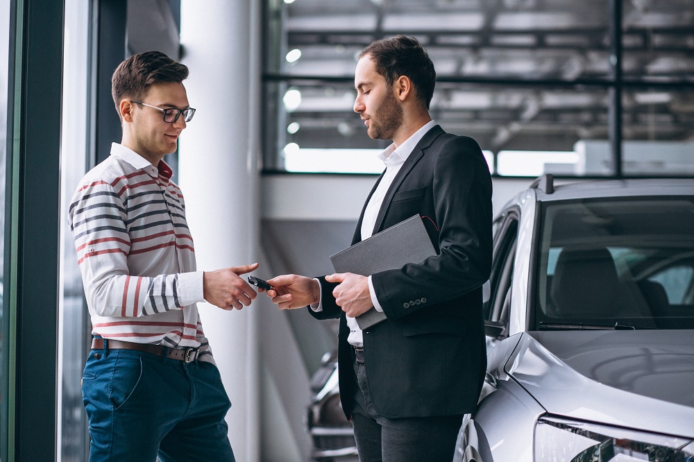 Kas yra ilgalaikė automobilių nuoma ir kuo ji skiriasi nuo trumpalaikės?